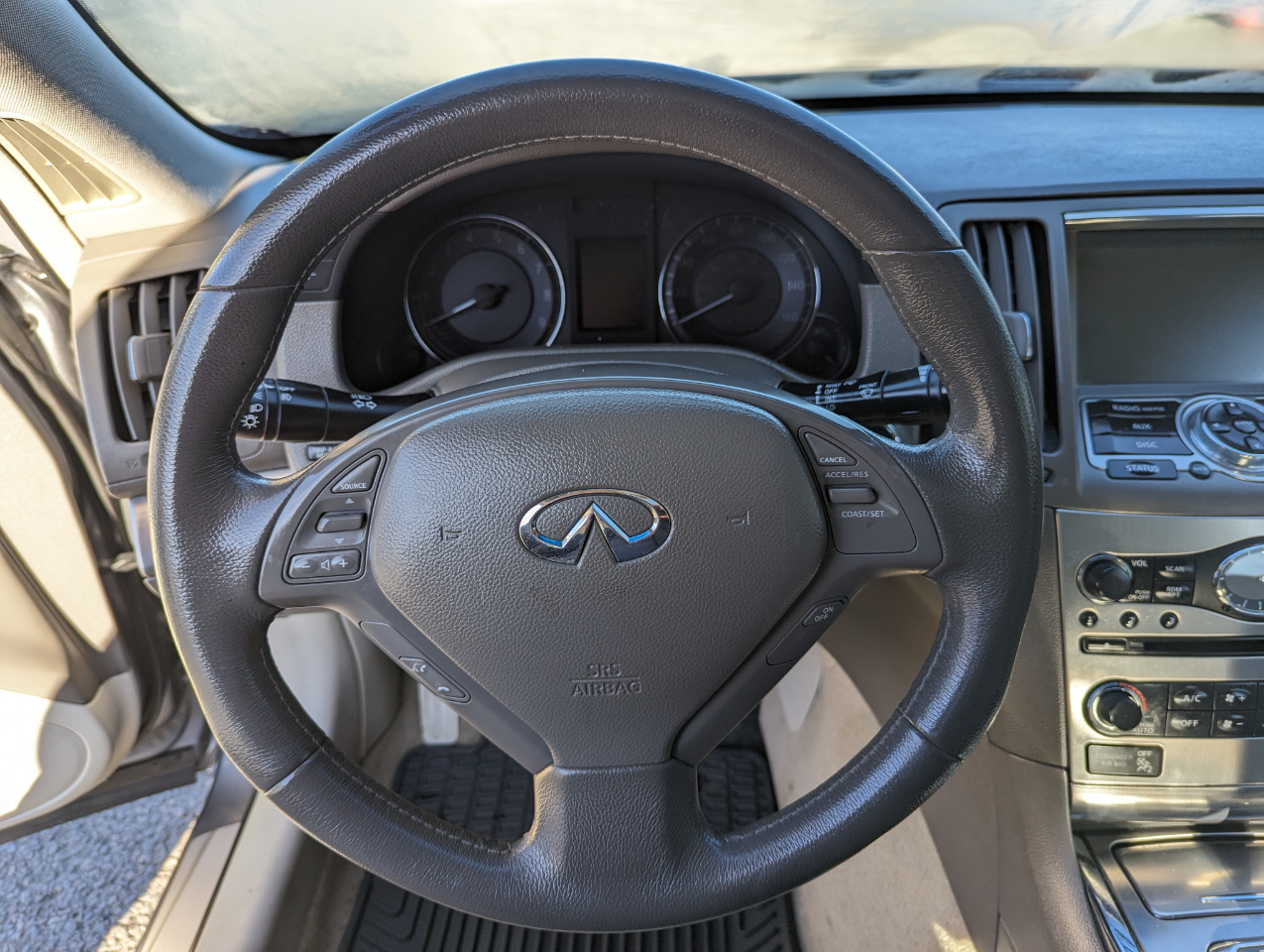 Infiniti Q40 4dr Sdn AWD 2015