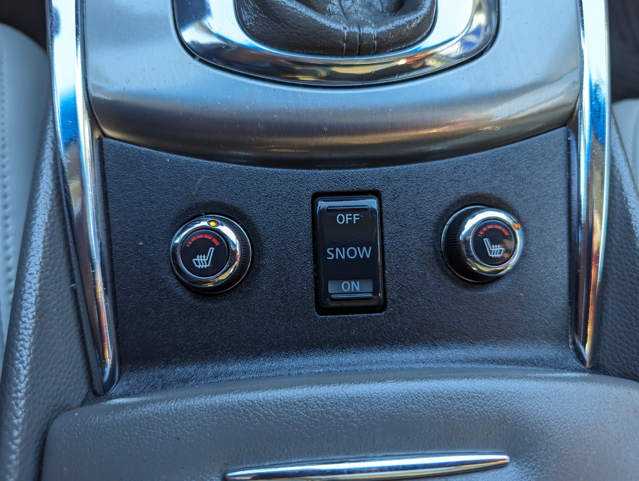 Infiniti Q40 4dr Sdn AWD 2015