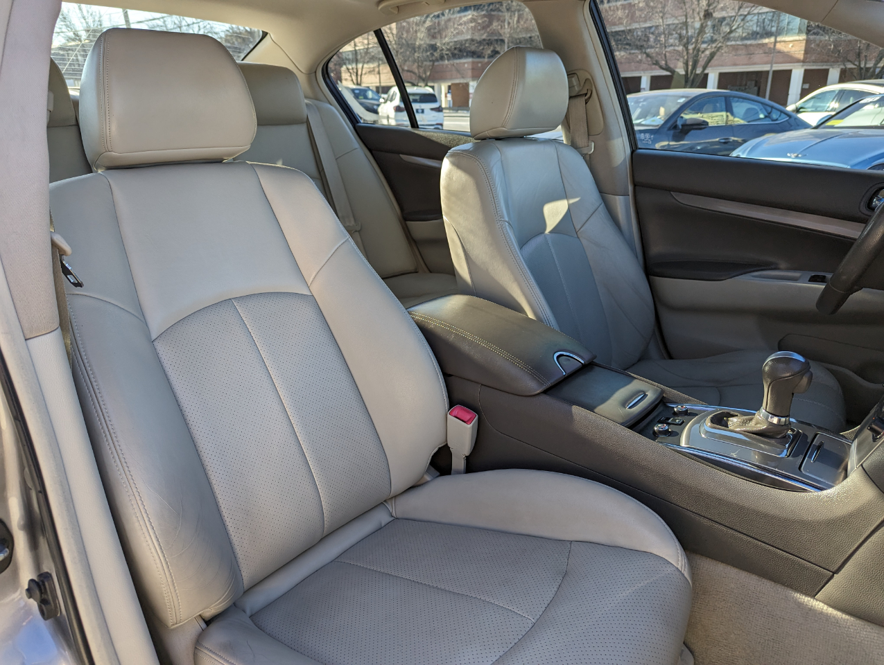 Infiniti Q40 4dr Sdn AWD 2015