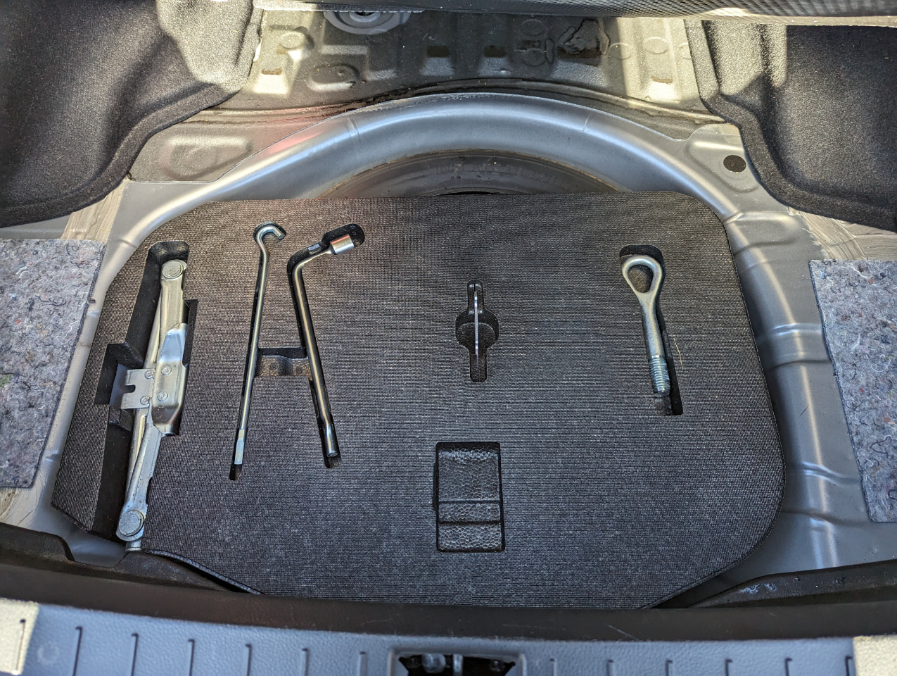 Infiniti Q40 4dr Sdn AWD 2015