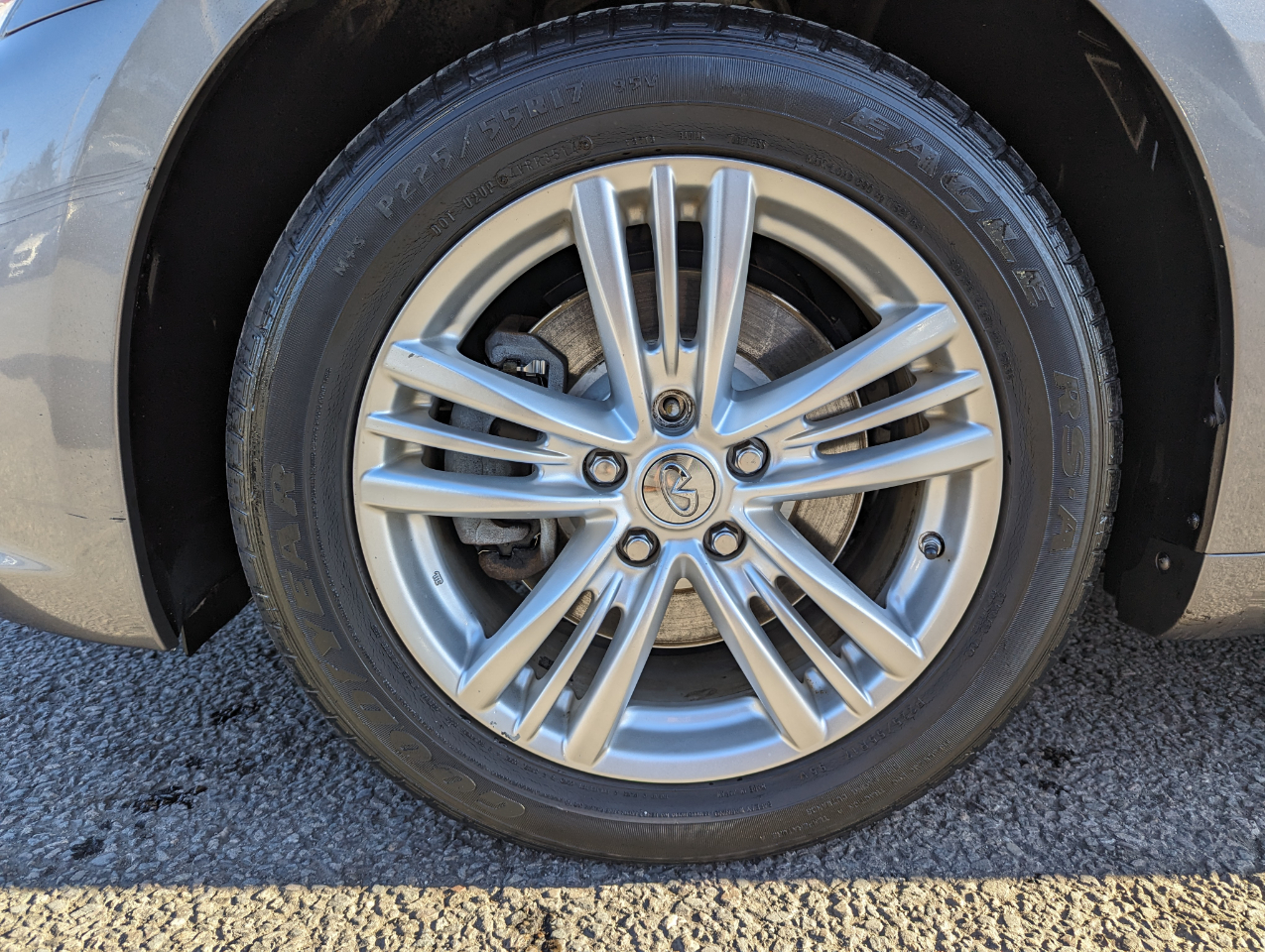 Infiniti Q40 4dr Sdn AWD 2015