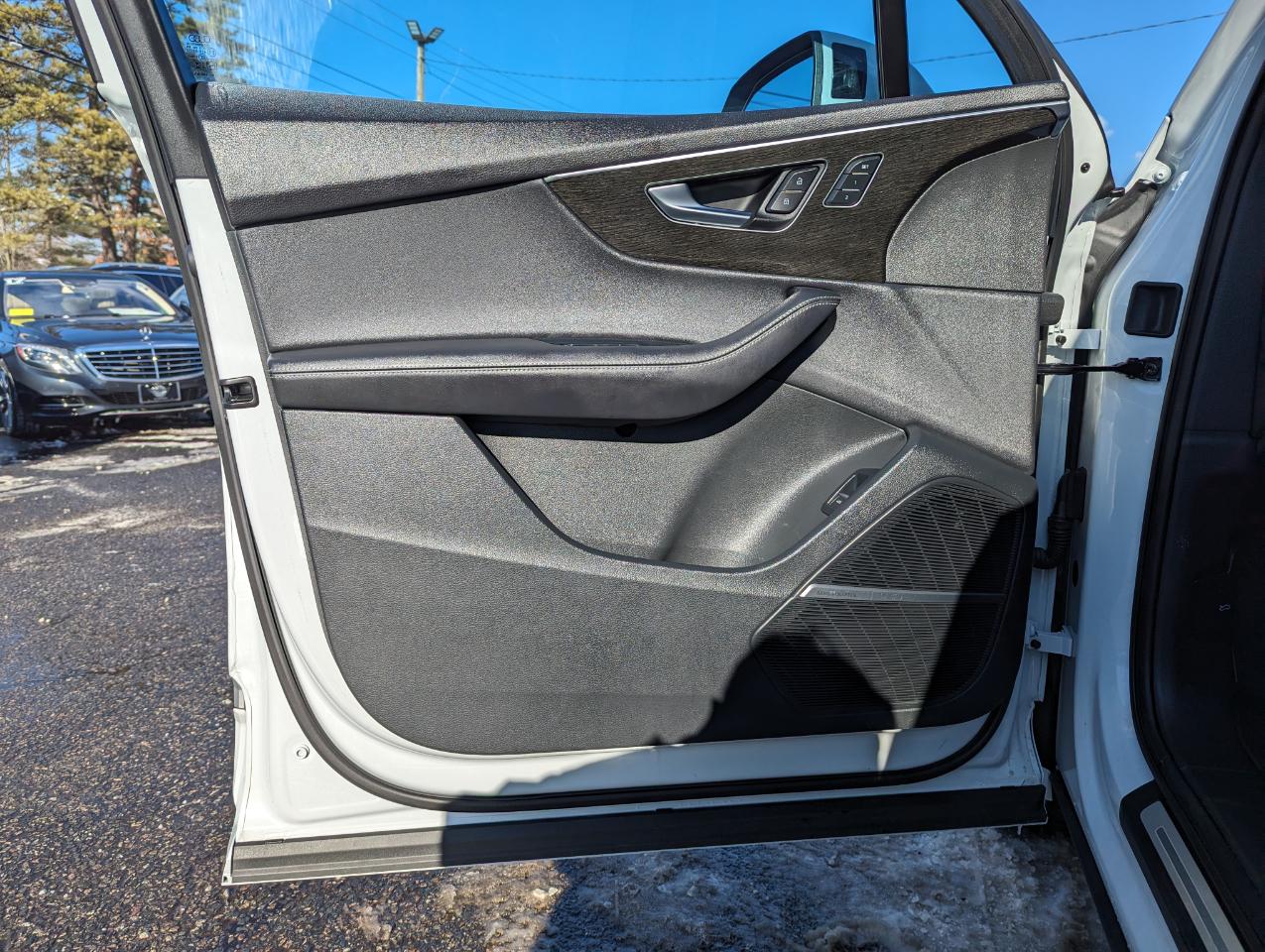 Audi Q7 Premium Plus 55 TFSI quattro 2025