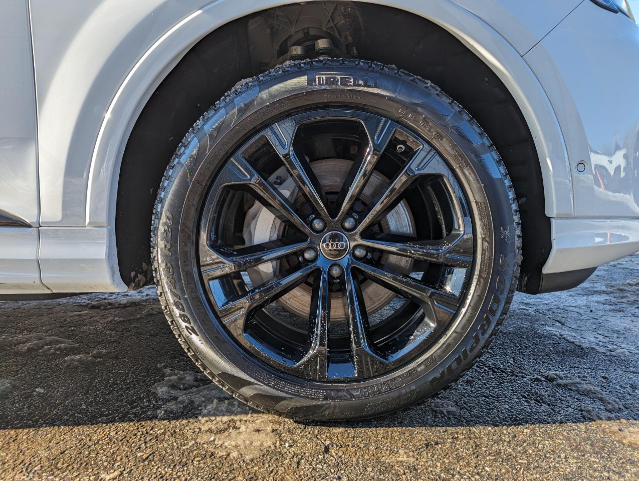 Audi Q7 Premium Plus 55 TFSI quattro 2025