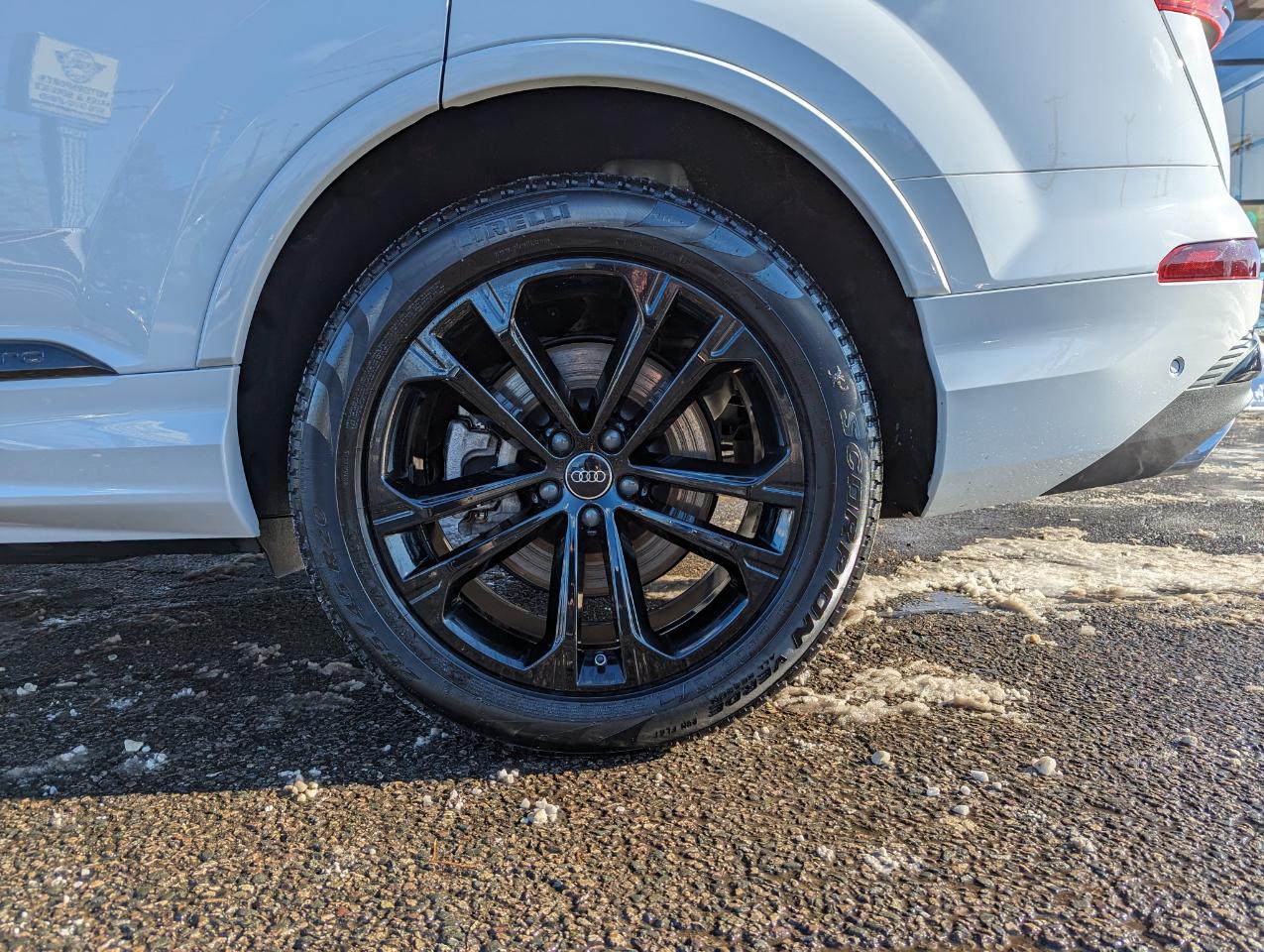 Audi Q7 Premium Plus 55 TFSI quattro 2025