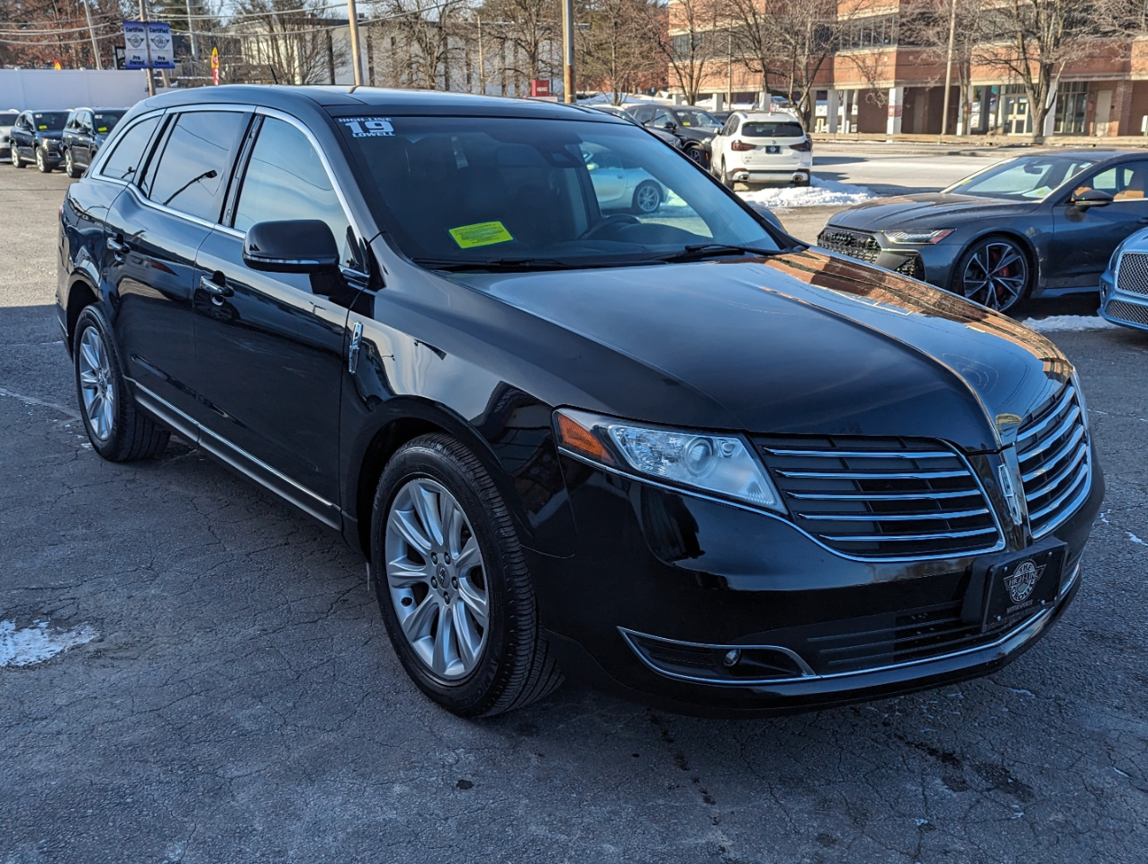 Lincoln MKT 3.5L AWD Standard 2019