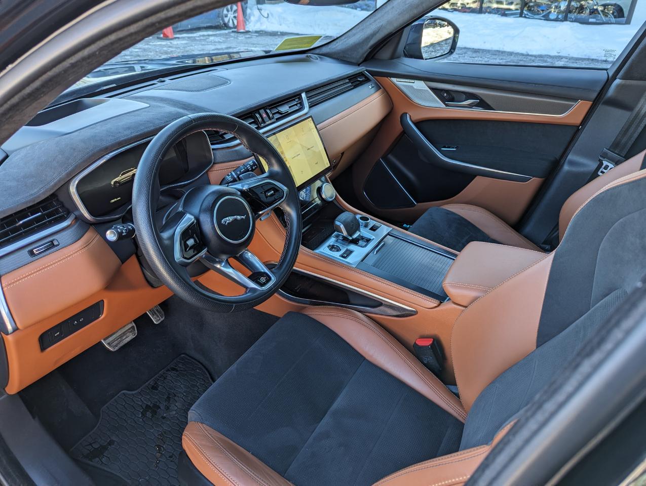 Jaguar F-Pace SVR AWD 2023