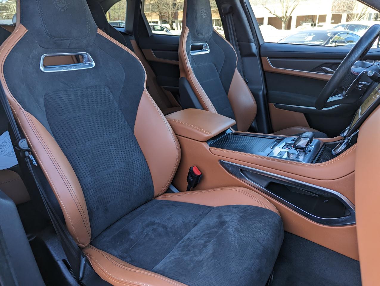 Jaguar F-Pace SVR AWD 2023