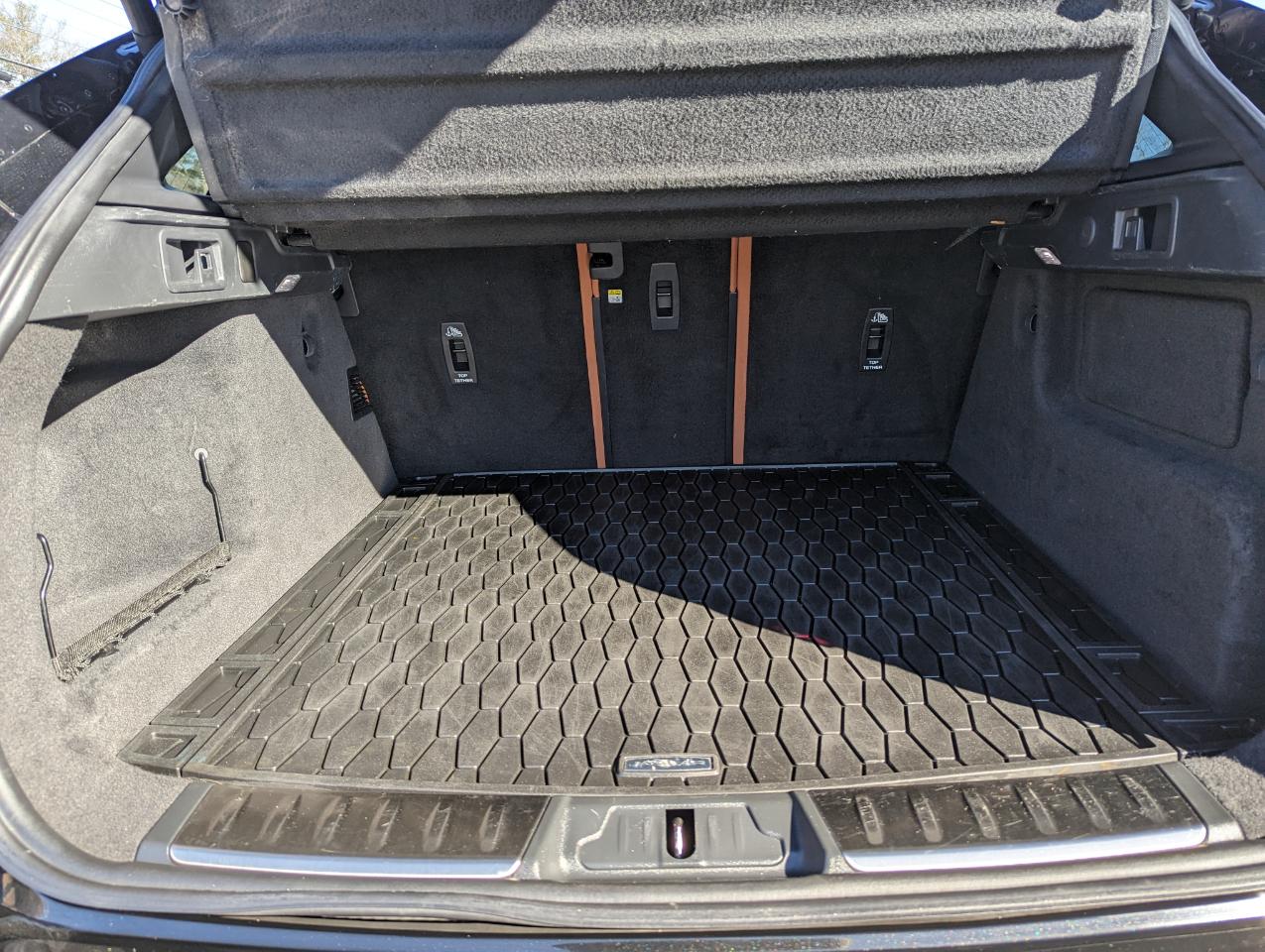 Jaguar F-Pace SVR AWD 2023