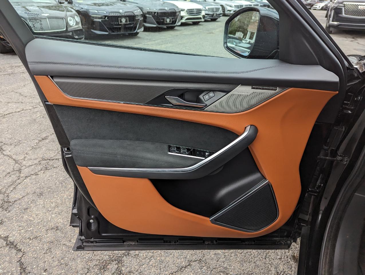 Jaguar F-Pace SVR AWD 2023