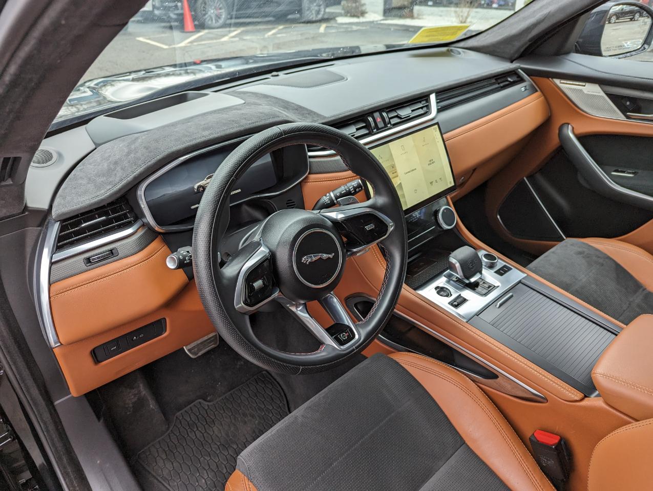 Jaguar F-Pace SVR AWD 2023