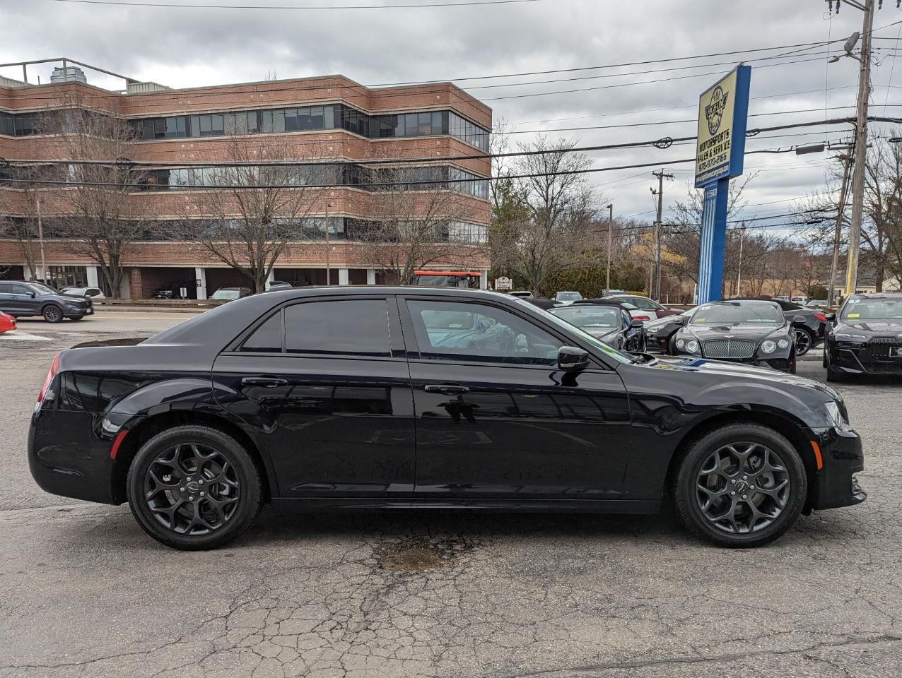 Chrysler 300 Touring L AWD 2021