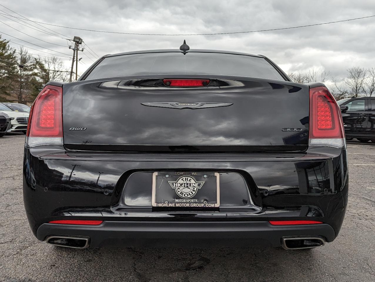 Chrysler 300 Touring L AWD 2021