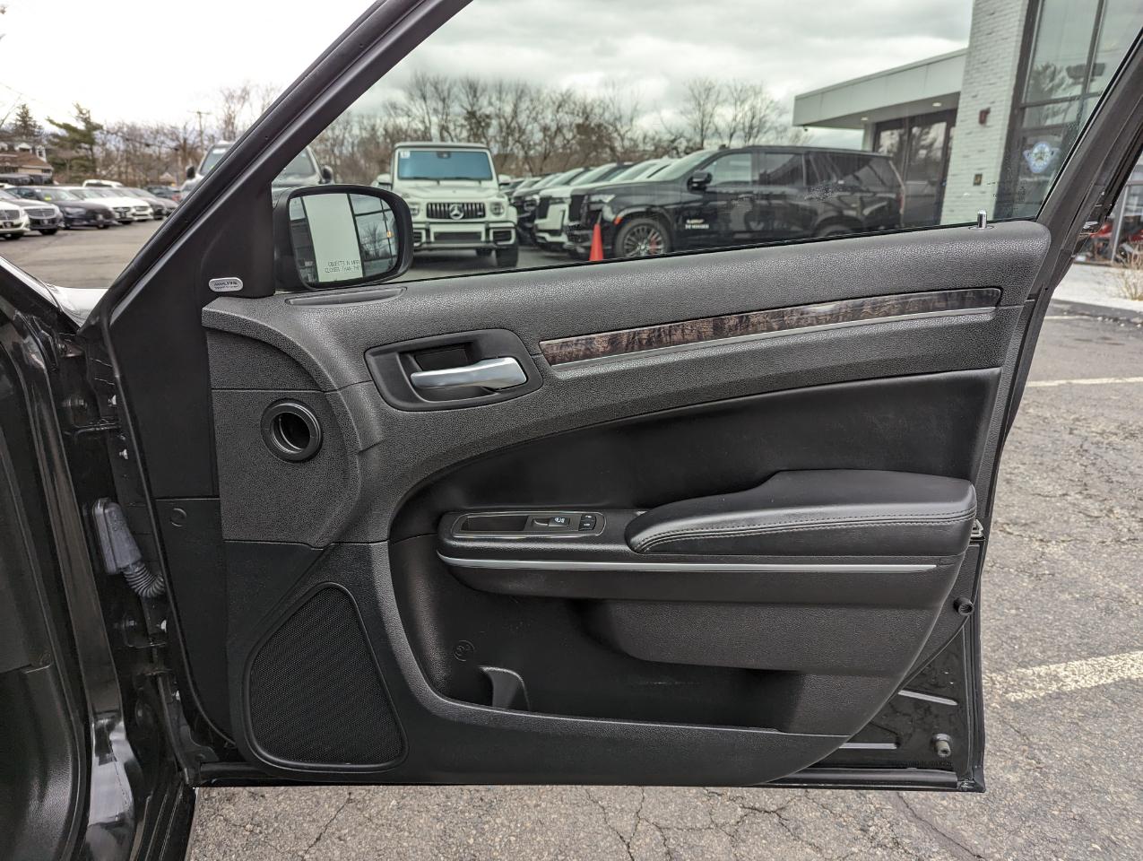 Chrysler 300 Touring L AWD 2021