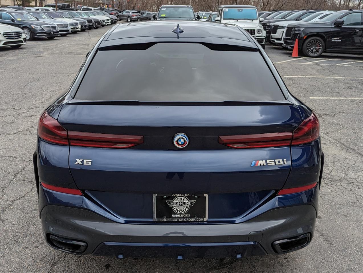 BMW X6 M50i Sports Activity Coupe 2023