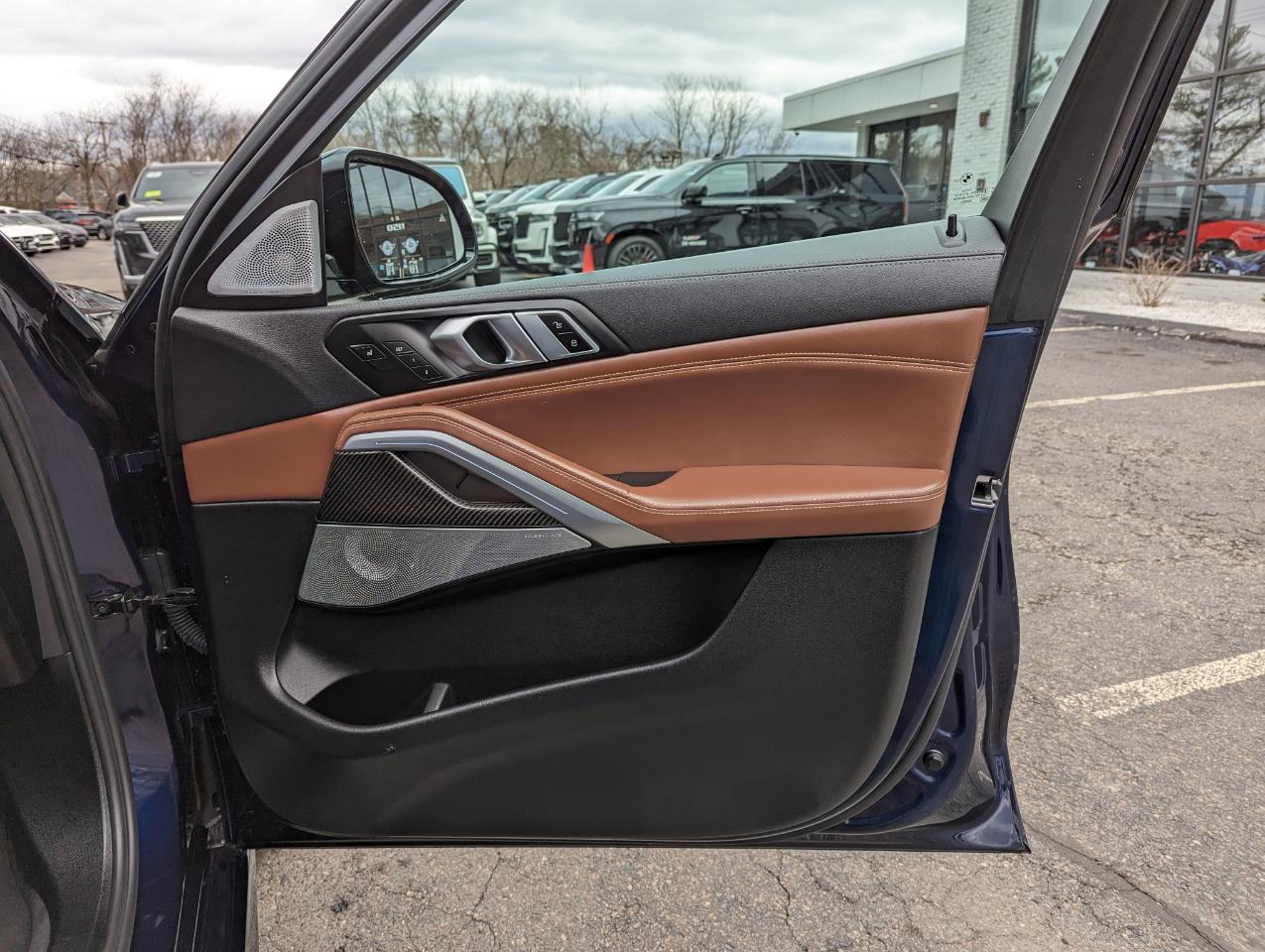 BMW X6 M50i Sports Activity Coupe 2023