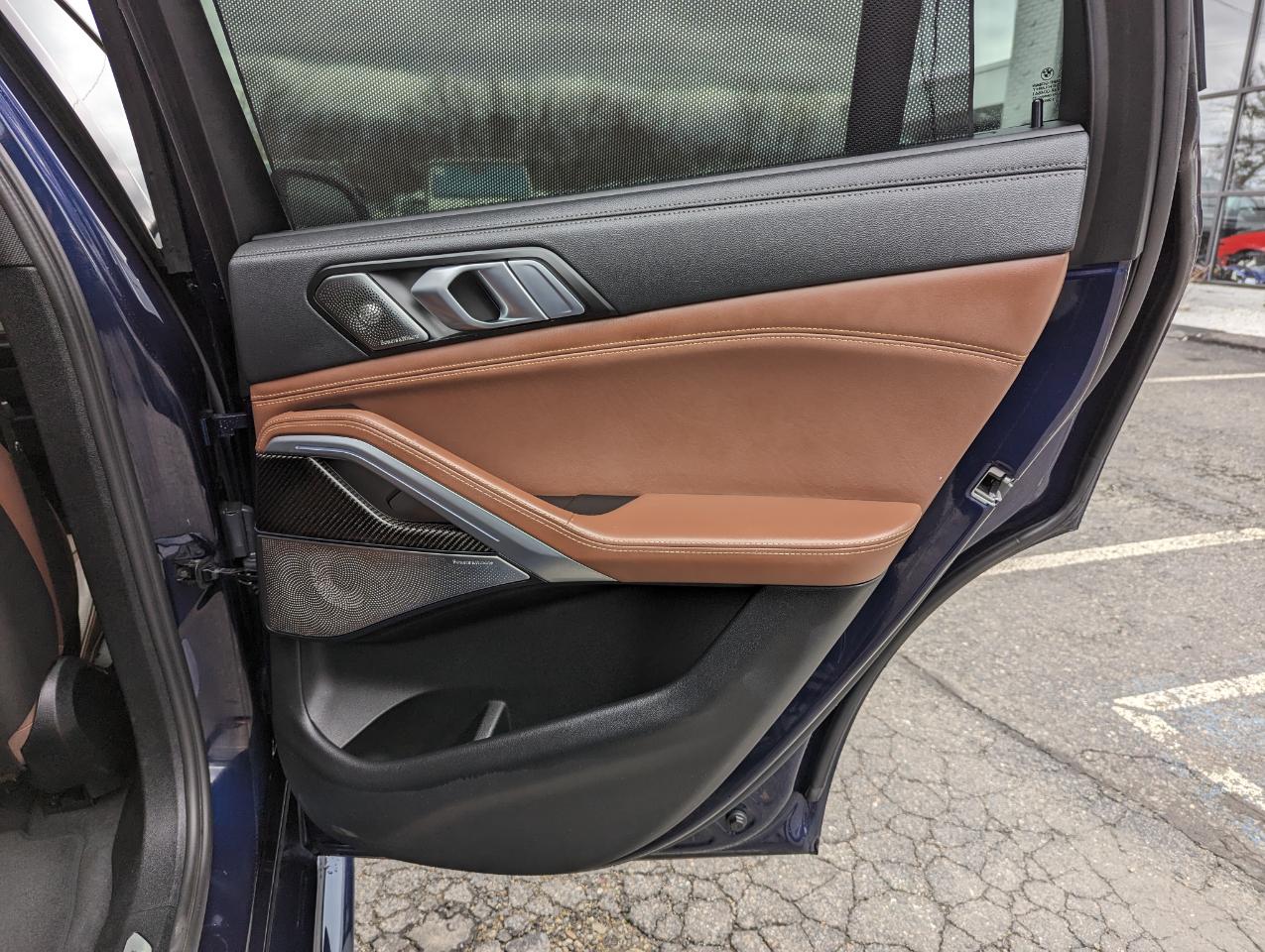 BMW X6 M50i Sports Activity Coupe 2023