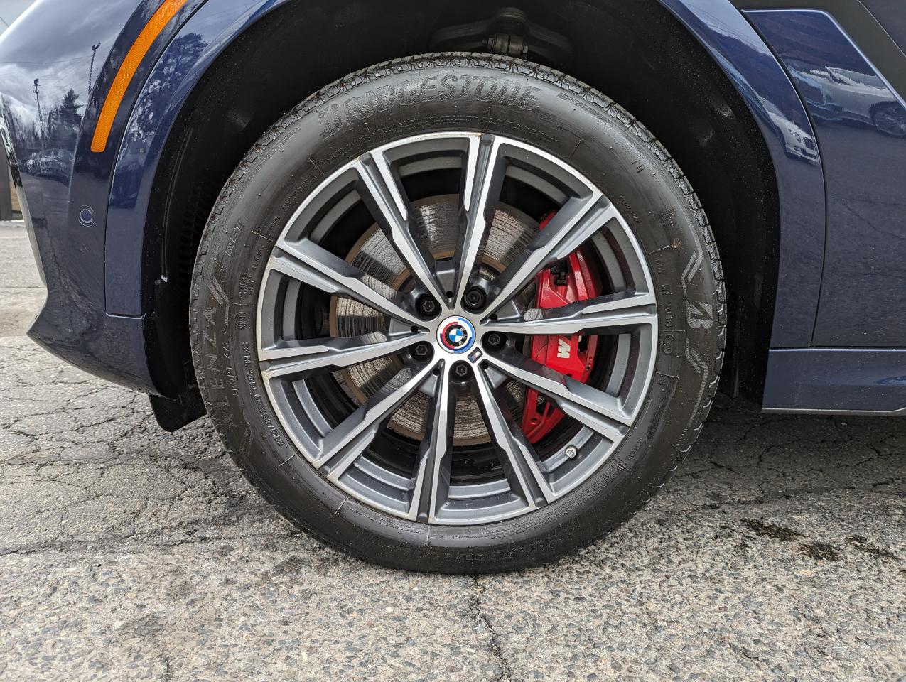 BMW X6 M50i Sports Activity Coupe 2023