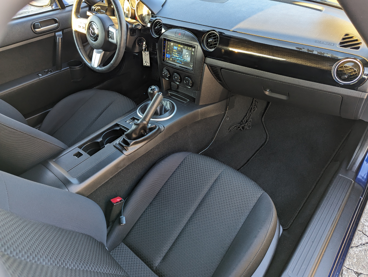 Mazda MX-5 Miata 2dr Conv Man Touring 2008