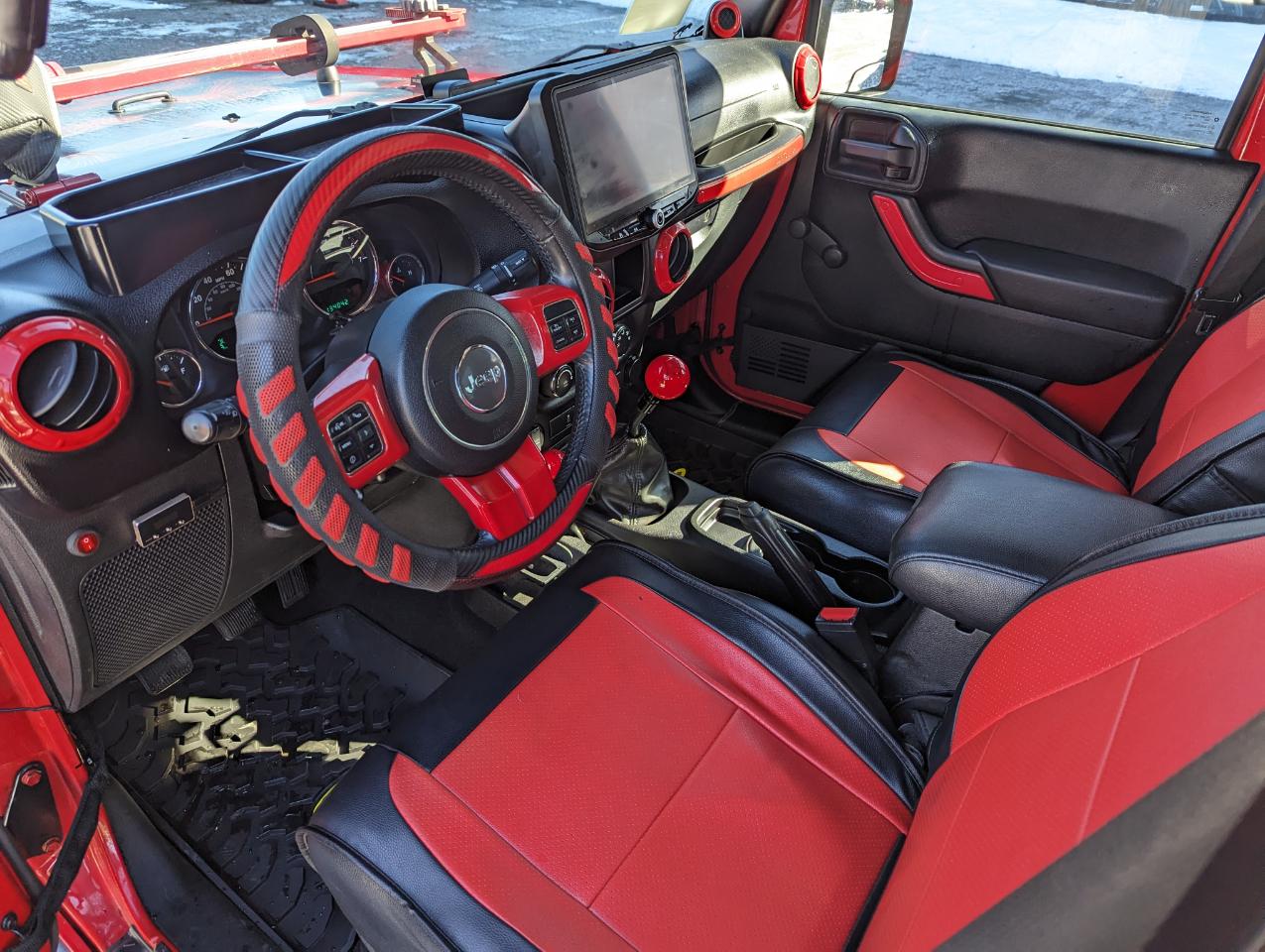 Jeep Wrangler Unlimited 4WD 4dr Sport 2011