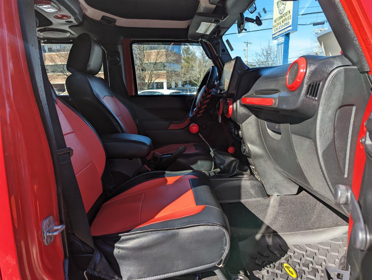 Jeep Wrangler Unlimited 4WD 4dr Sport 2011