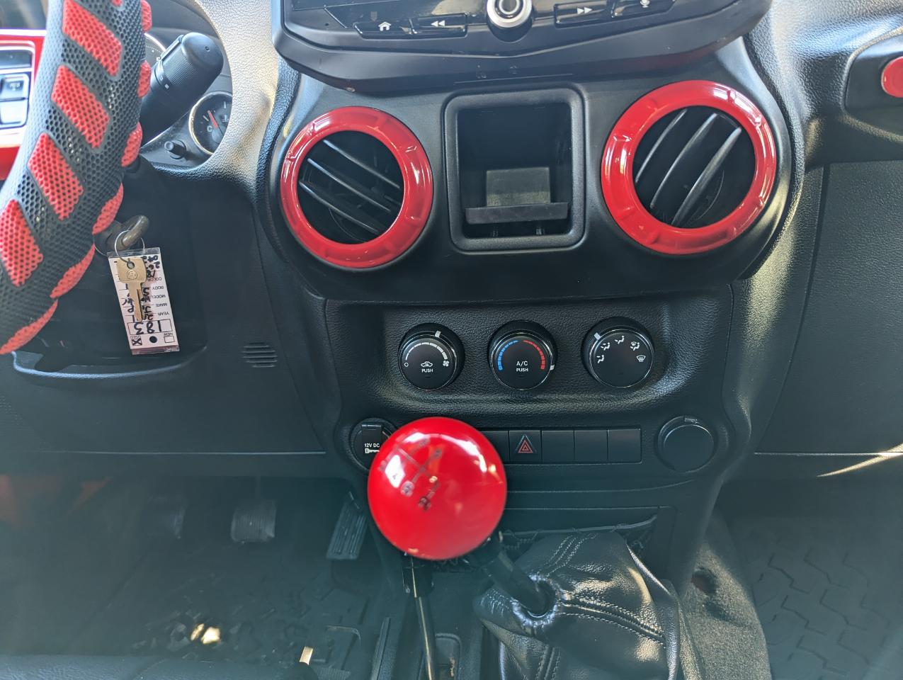 Jeep Wrangler Unlimited 4WD 4dr Sport 2011