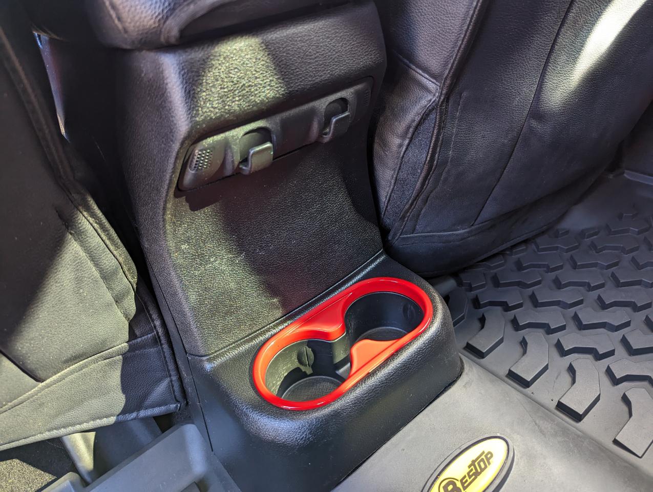 Jeep Wrangler Unlimited 4WD 4dr Sport 2011