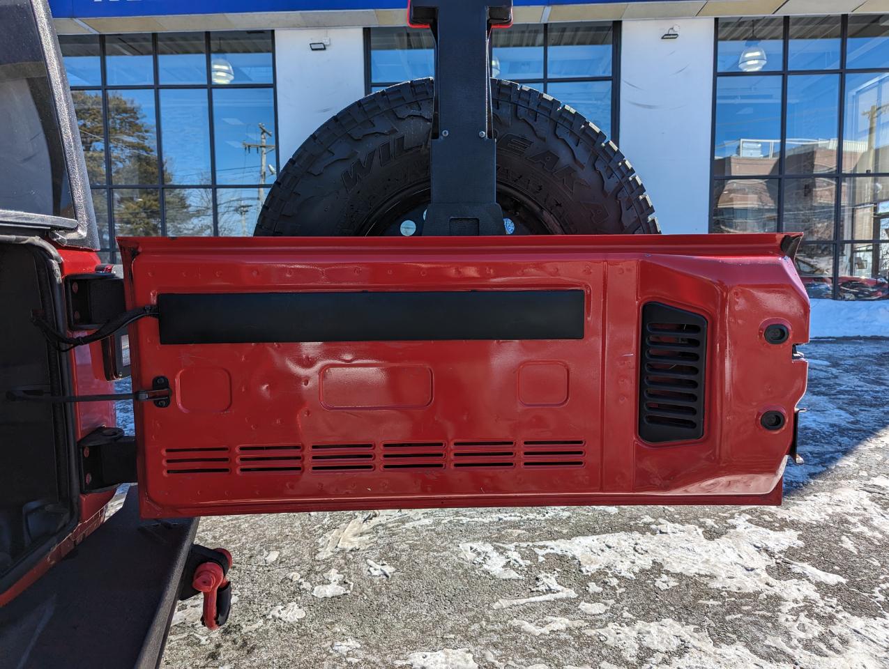 Jeep Wrangler Unlimited 4WD 4dr Sport 2011