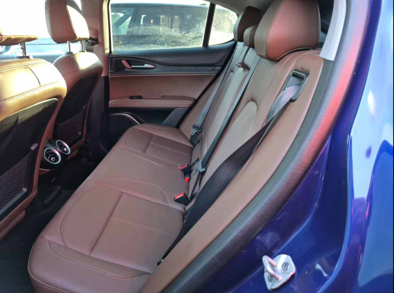 Alfa Romeo Stelvio Sprint AWD 2021