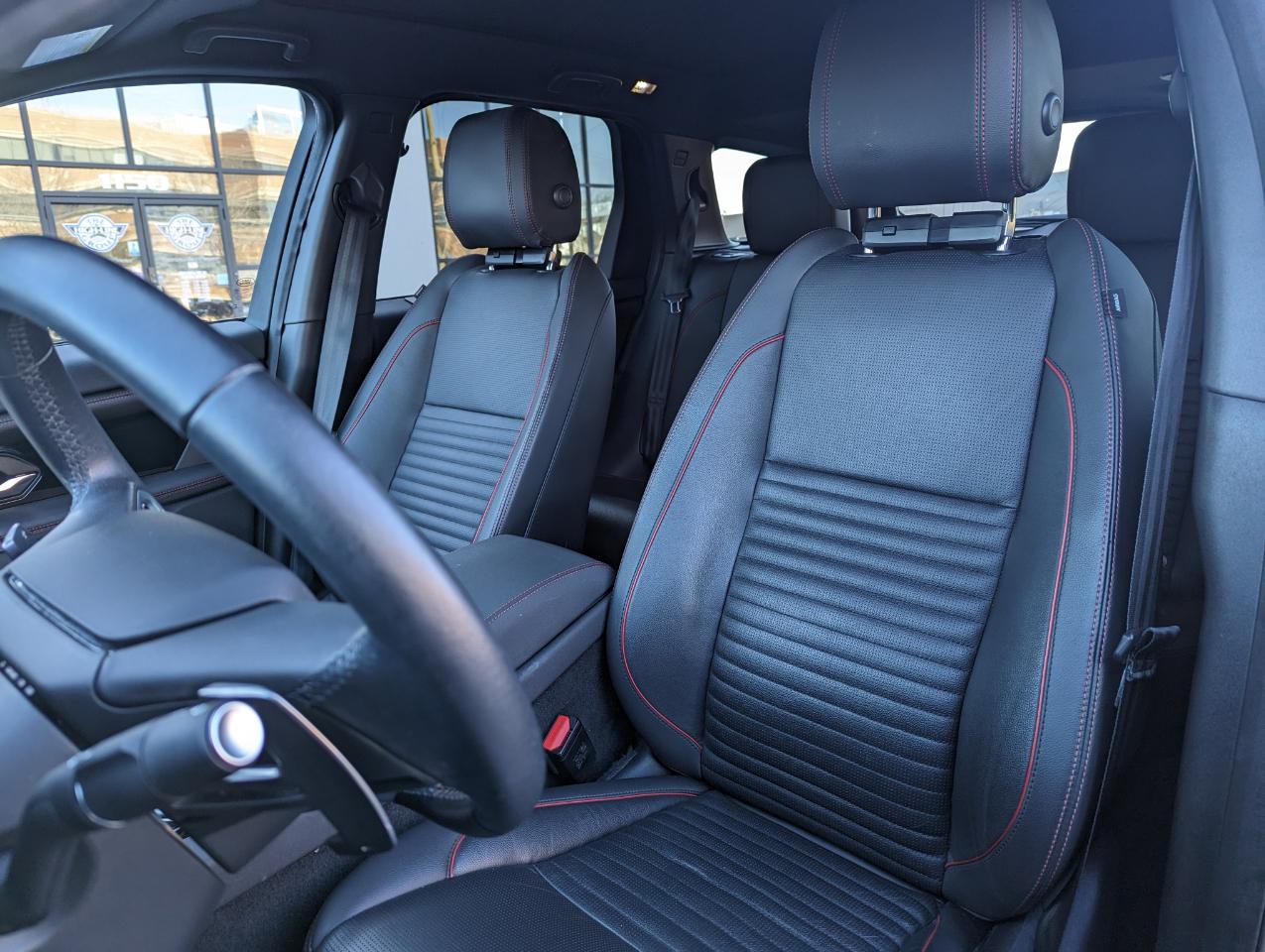 Land Rover Discovery Sport SE R-Dynamic 4WD 2023