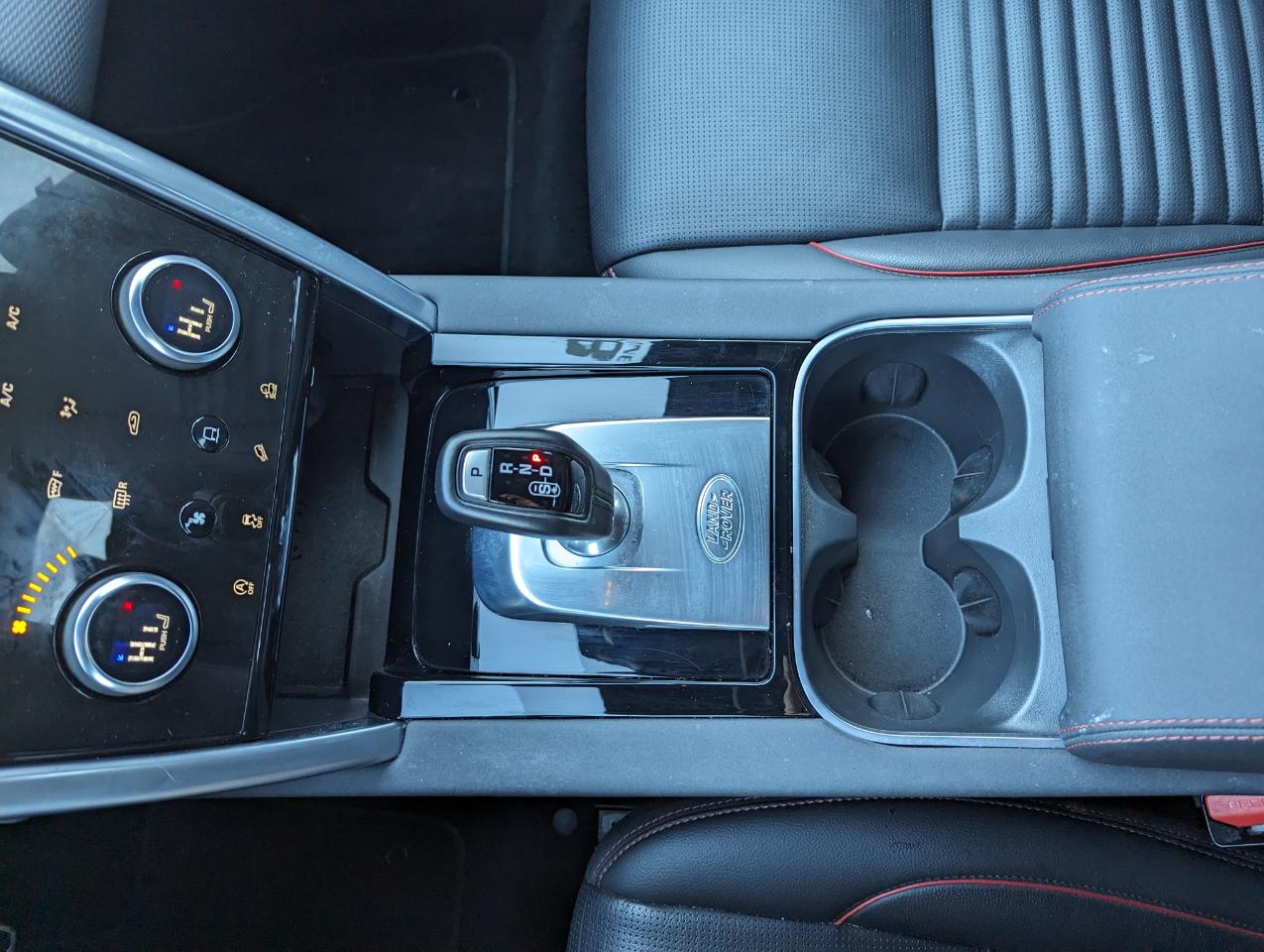 Land Rover Discovery Sport SE R-Dynamic 4WD 2023