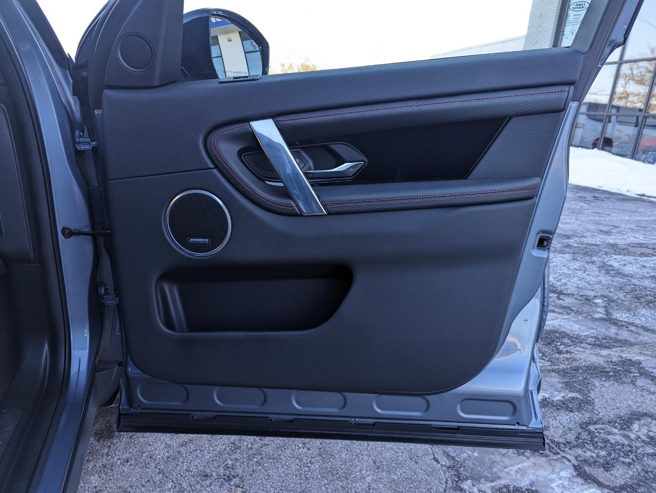 Land Rover Discovery Sport SE R-Dynamic 4WD 2023