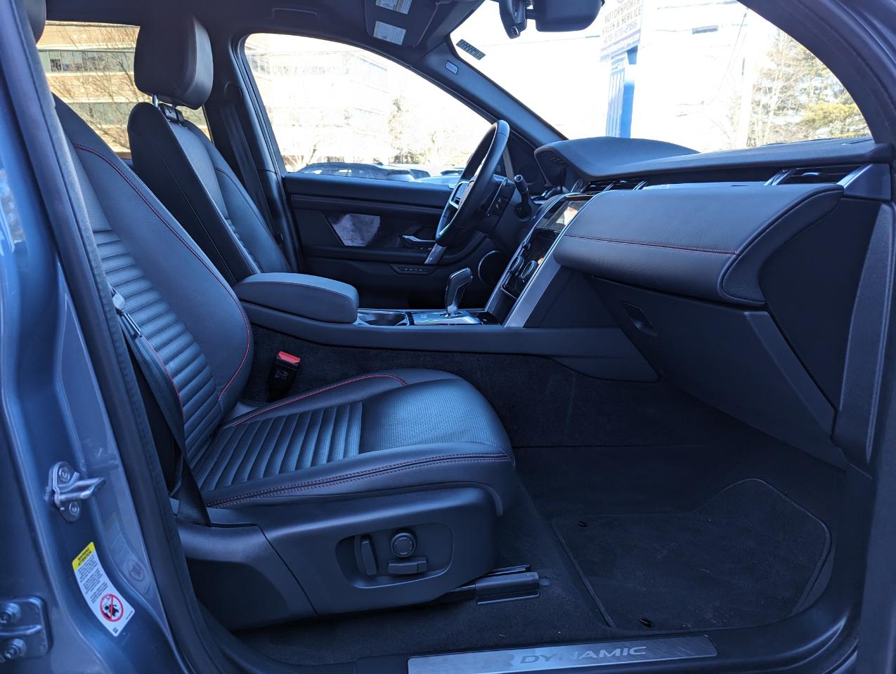 Land Rover Discovery Sport SE R-Dynamic 4WD 2023