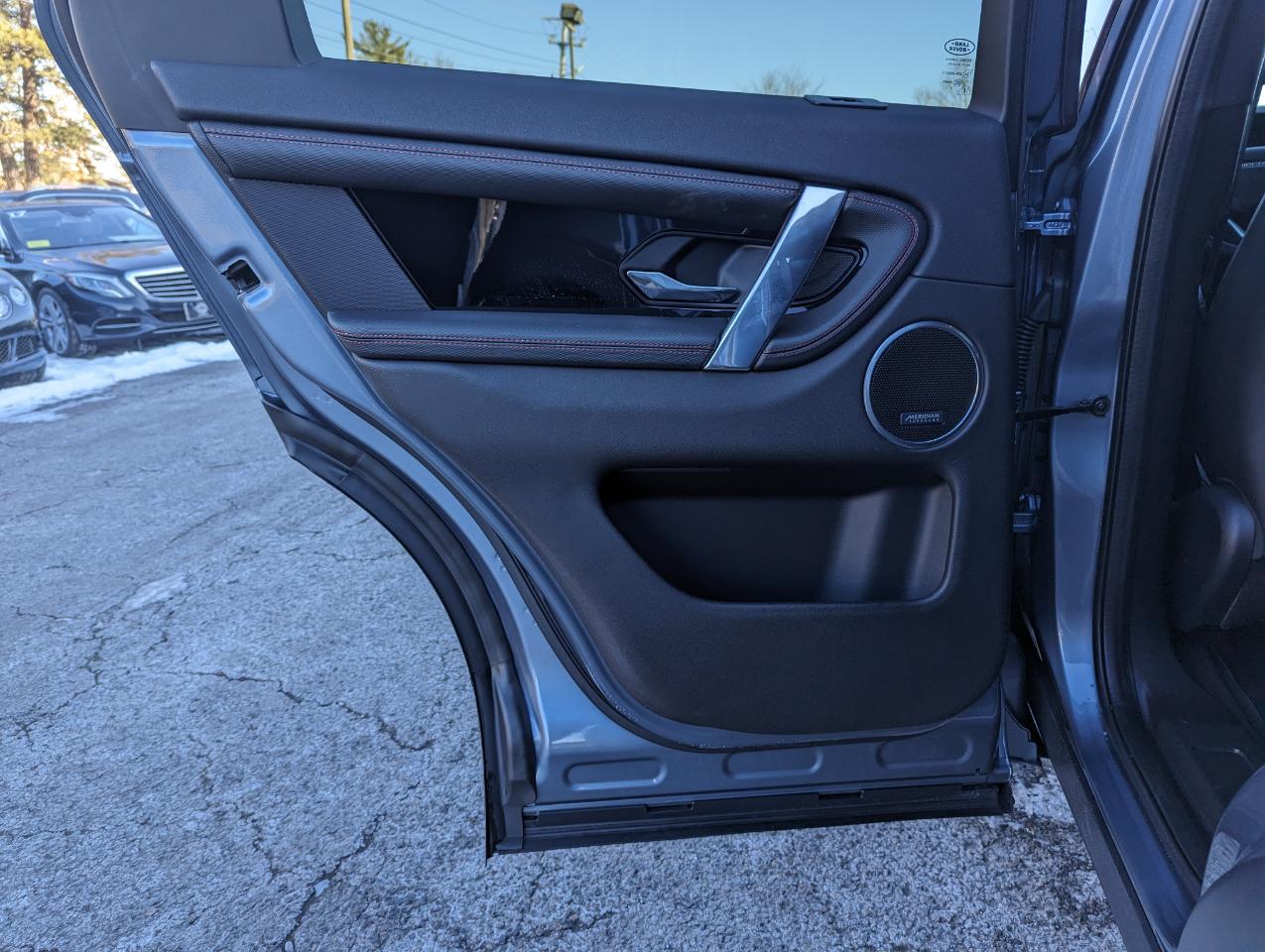 Land Rover Discovery Sport SE R-Dynamic 4WD 2023