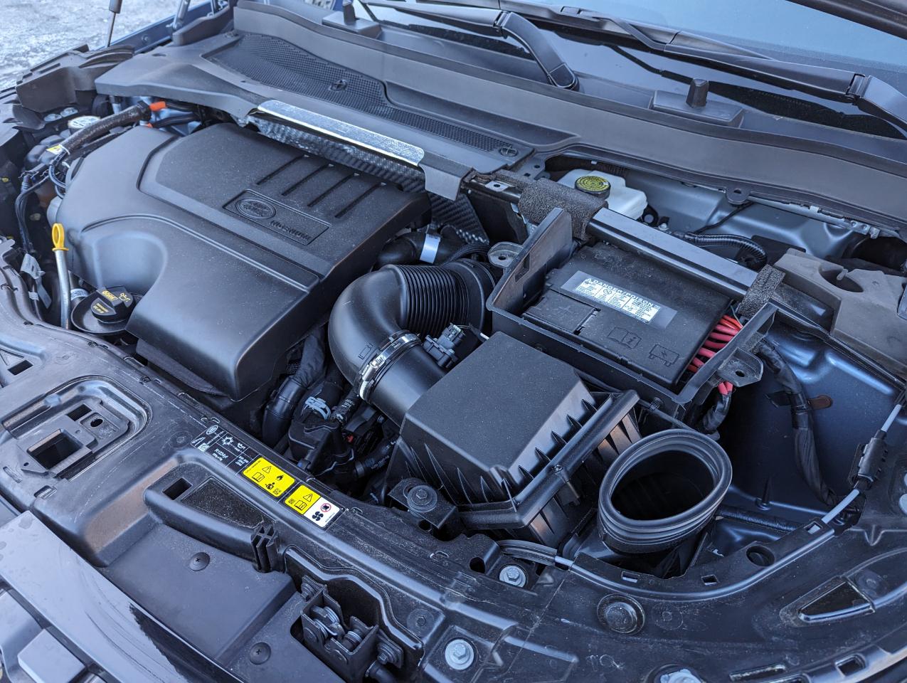 Land Rover Discovery Sport SE R-Dynamic 4WD 2023