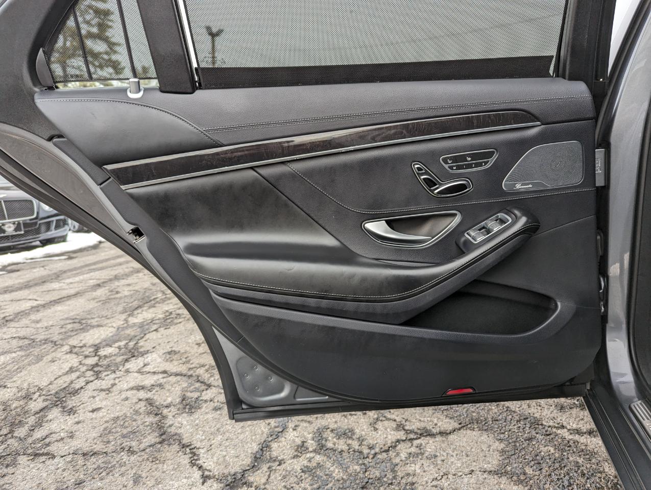 Mercedes-Benz S-Class S 560 4MATIC Sedan 2019