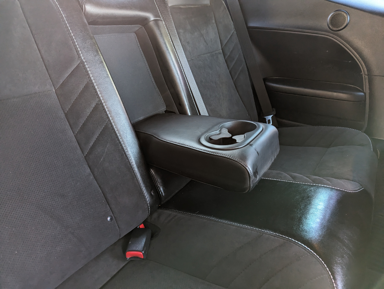 Dodge Challenger SRT Hellcat RWD 2018