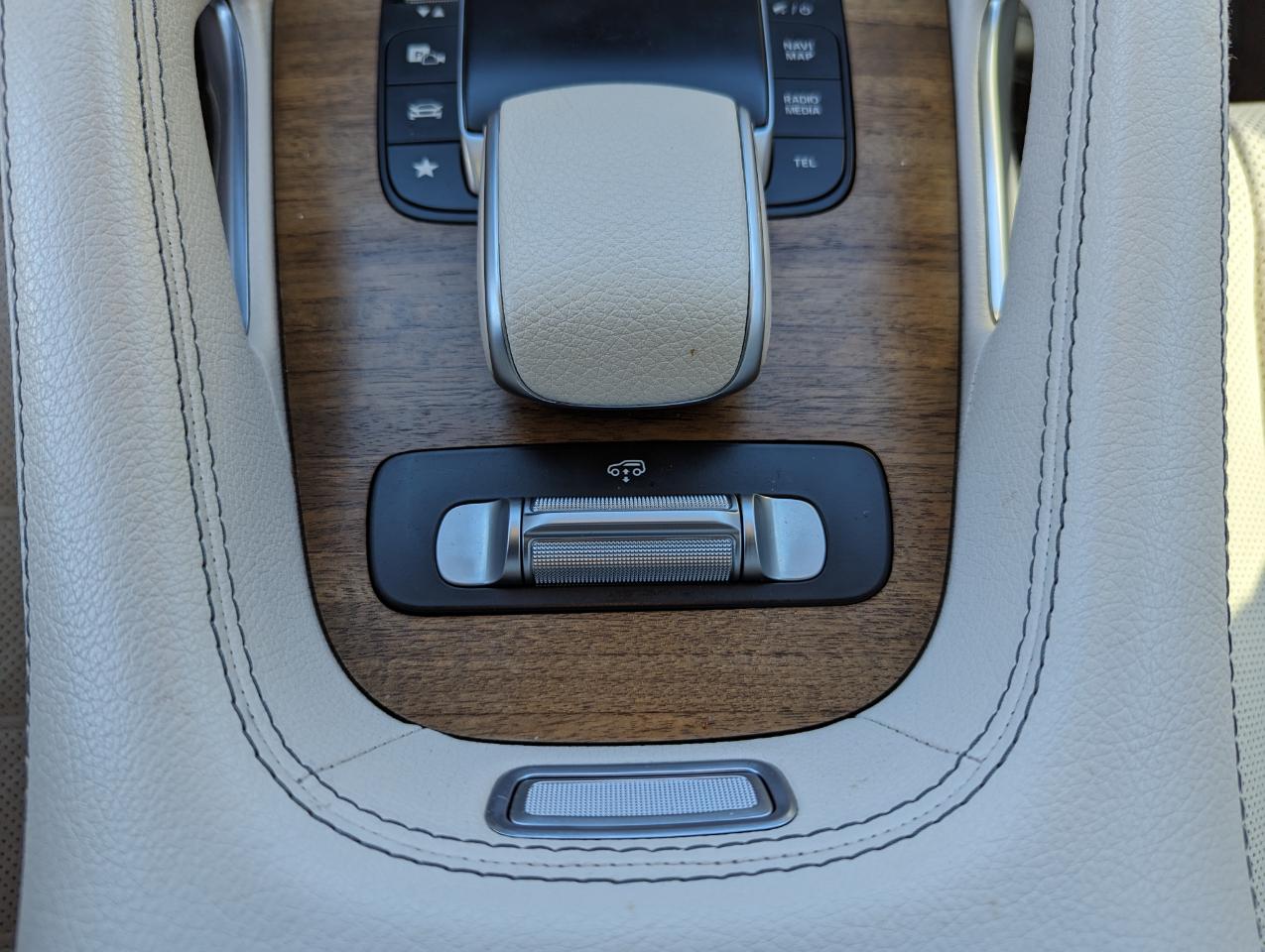 Mercedes-Benz GLS GLS 450 4MATIC SUV 2022