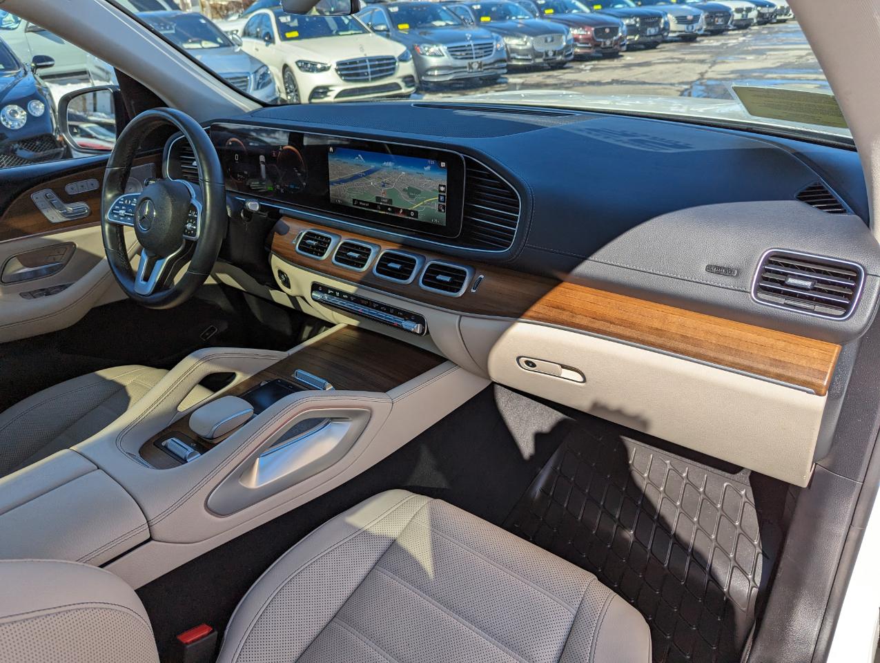 Mercedes-Benz GLS GLS 450 4MATIC SUV 2022