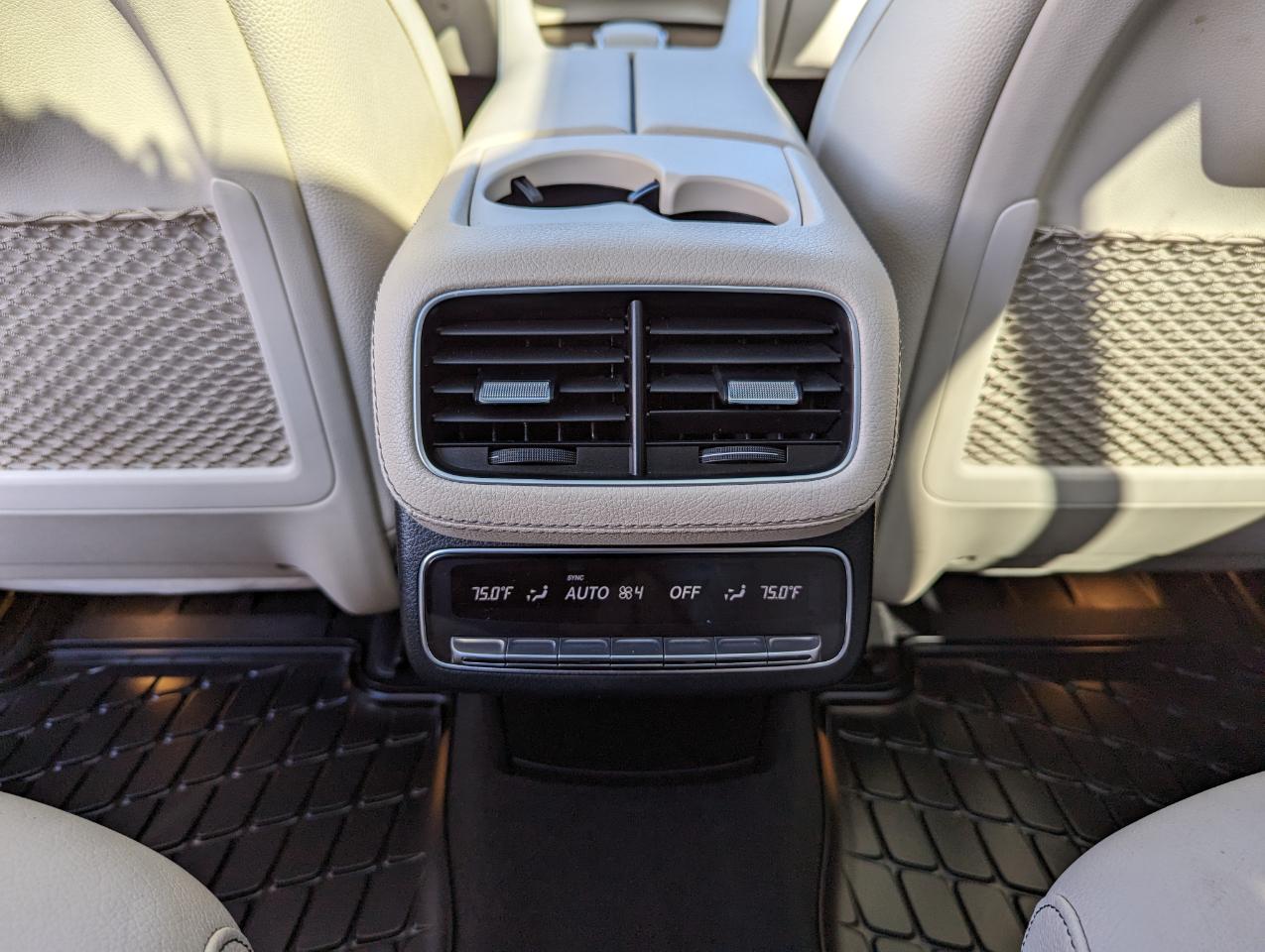 Mercedes-Benz GLS GLS 450 4MATIC SUV 2022