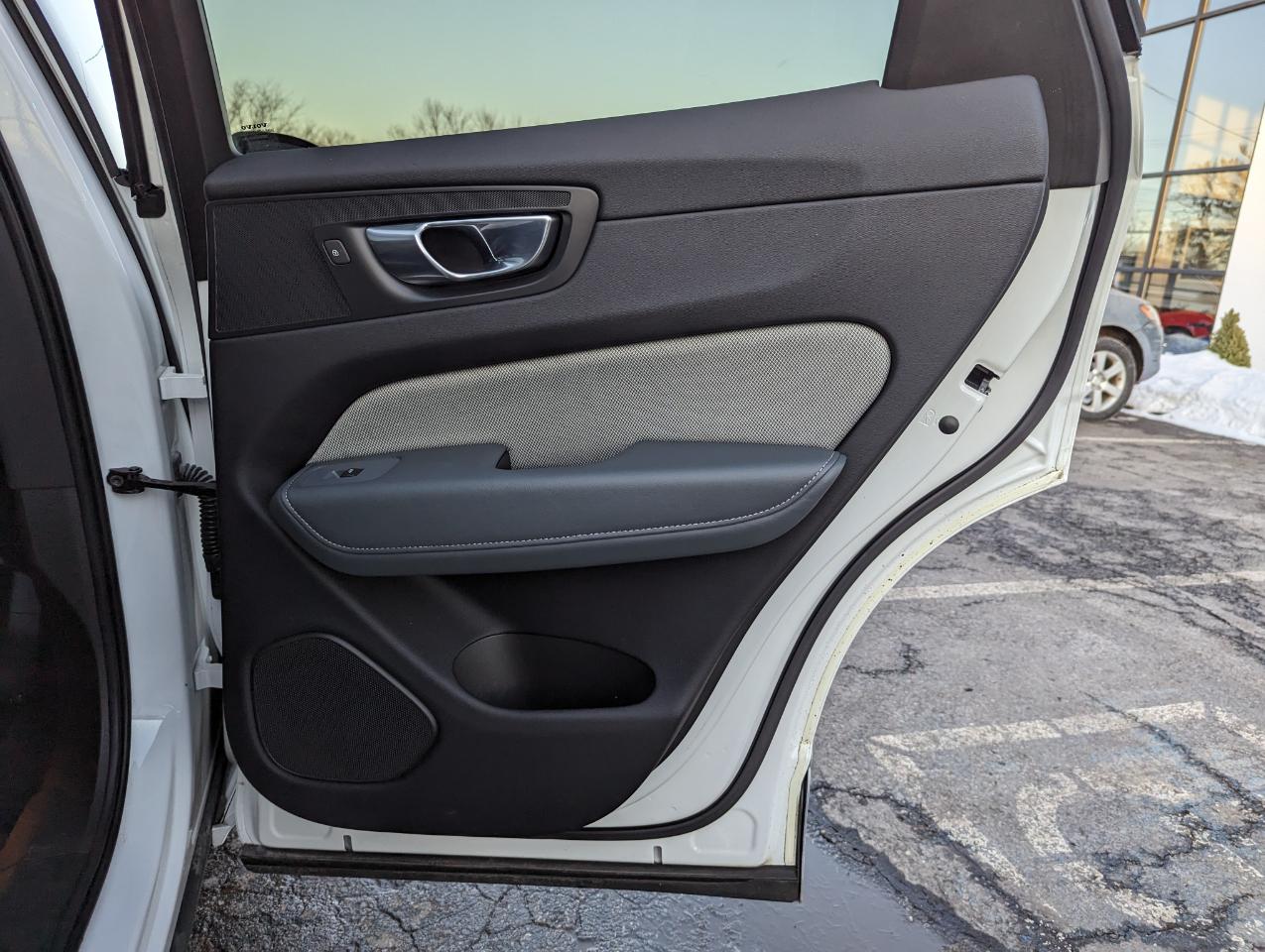 Volvo XC60 B5 AWD R-Design 2022