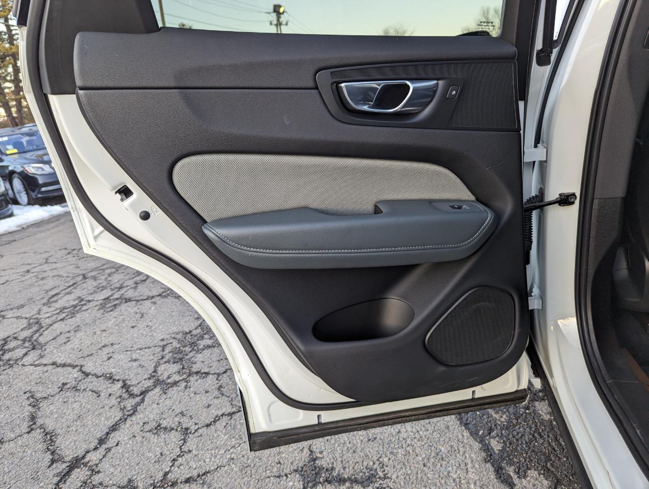 Volvo XC60 B5 AWD R-Design 2022