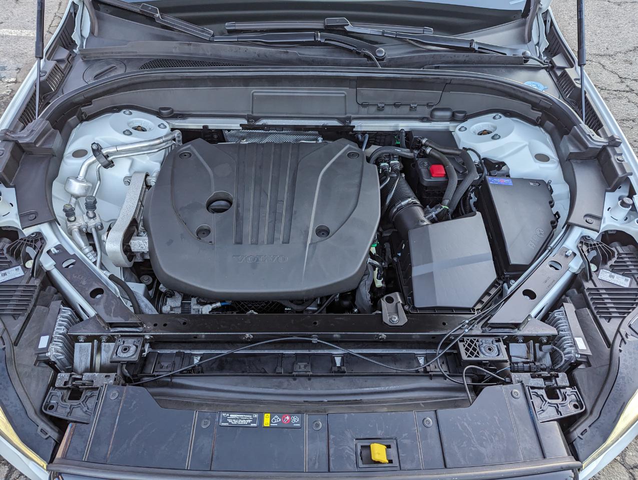 Volvo XC60 B5 AWD R-Design 2022