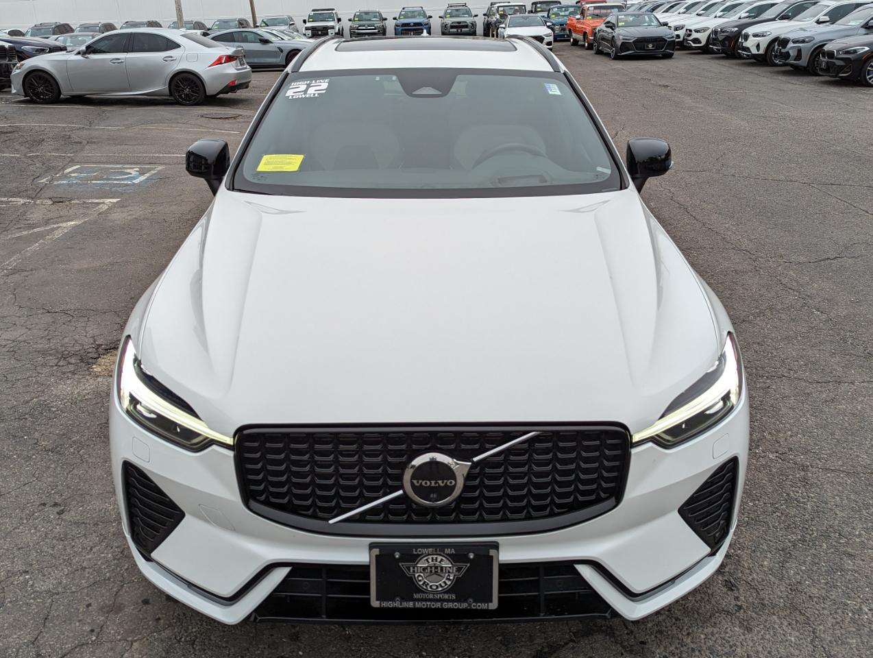 Volvo XC60 B5 AWD R-Design 2022