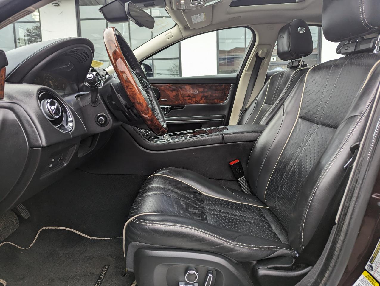 Jaguar XJ XJ R-Sport AWD 2019