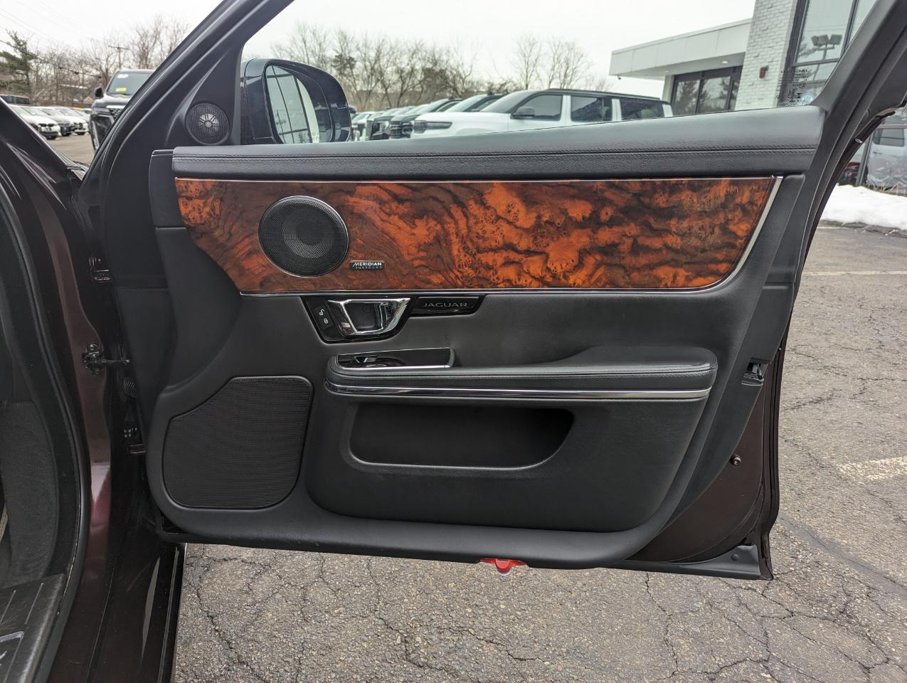 Jaguar XJ XJ R-Sport AWD 2019