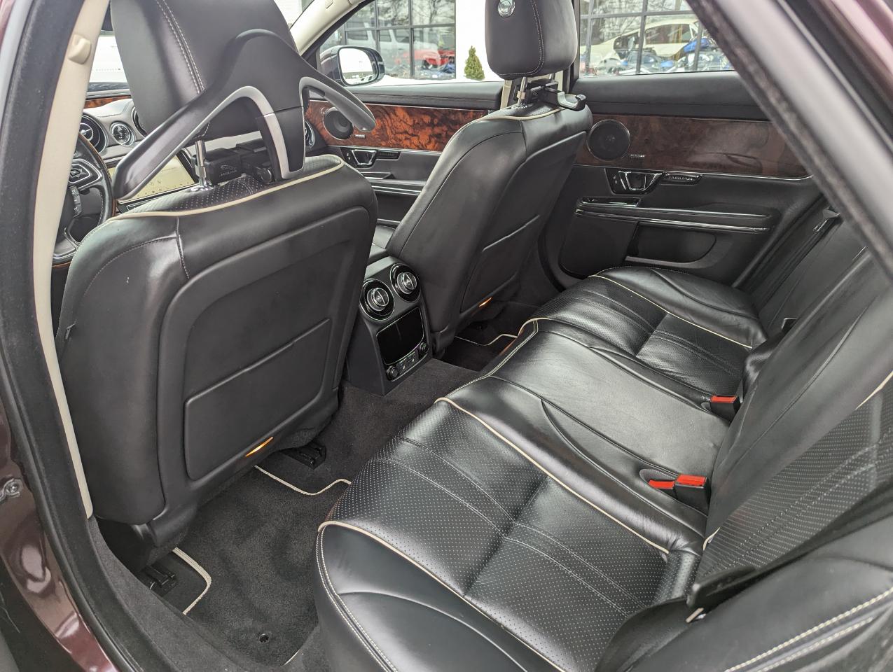 Jaguar XJ XJ R-Sport AWD 2019