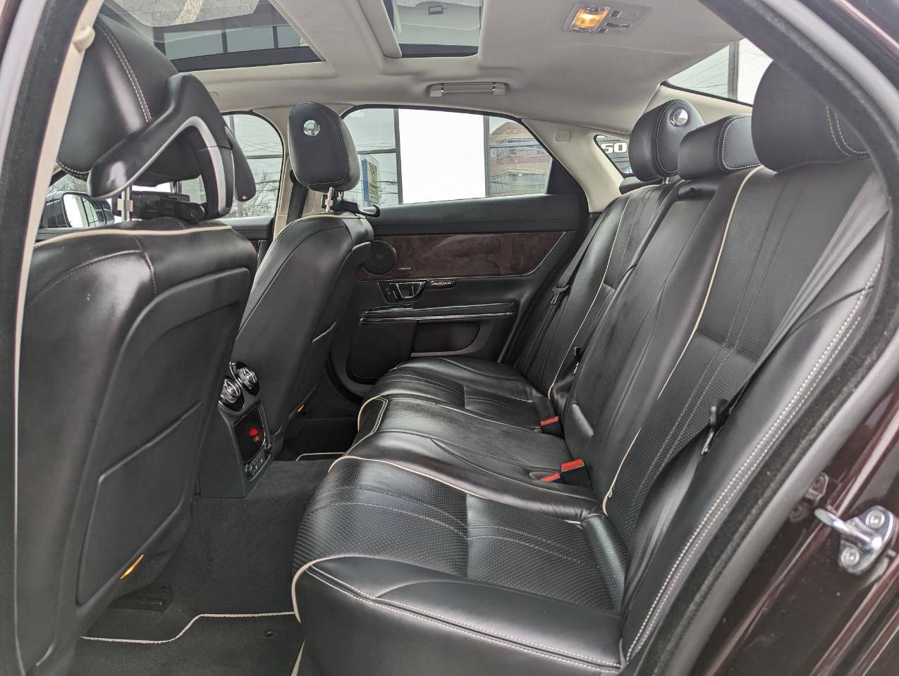 Jaguar XJ XJ R-Sport AWD 2019