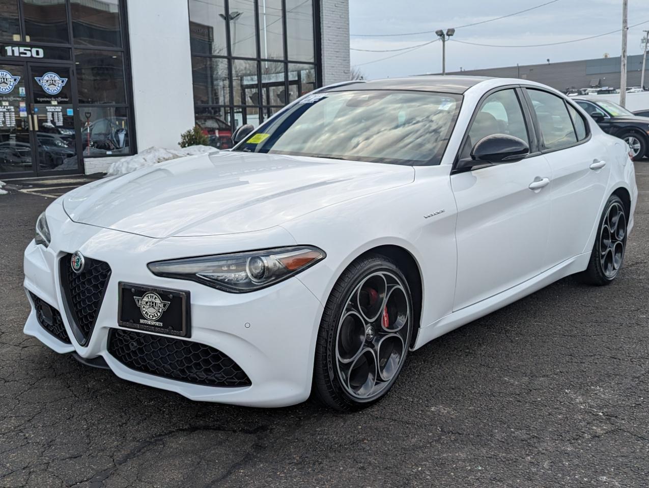 Alfa Romeo Giulia Veloce AWD 2022