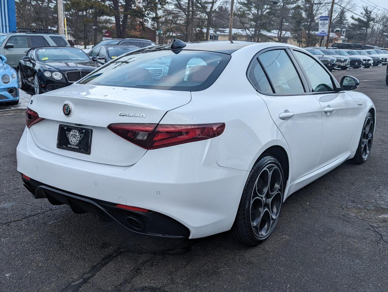 Alfa Romeo Giulia Veloce AWD 2022