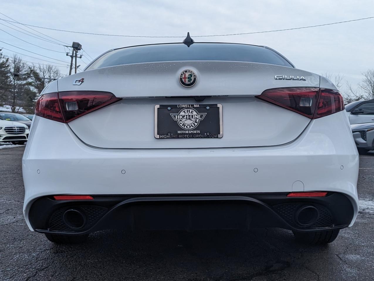 Alfa Romeo Giulia Veloce AWD 2022